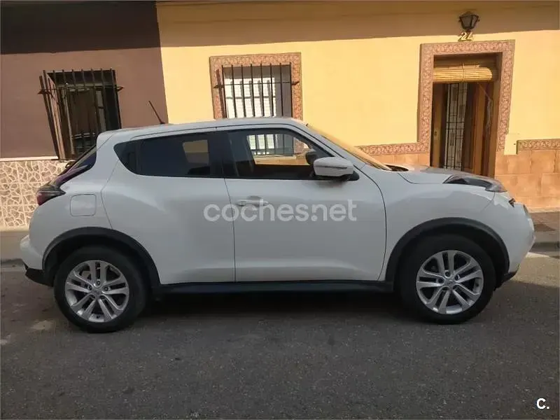 Usado Nissan Juke N-Connecta 110 CV (80 kW) 2016 Blanco SUV