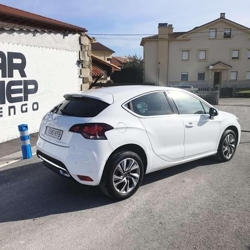 Usado Citroën DS4 92 CV (67 kW) 2014 Blanco Utilitario
