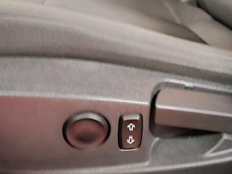 Usado Opel Insignia Selective 130 CV (95 kW) 2012 Azul Berlina