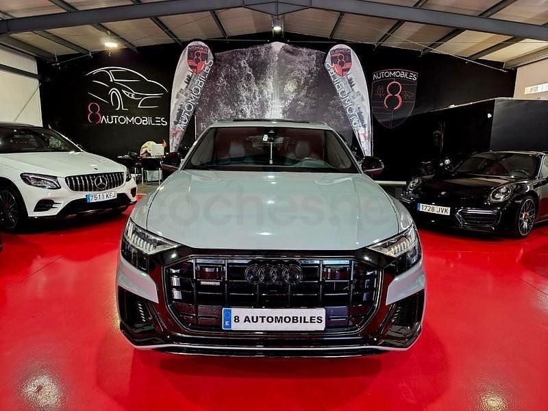 Usado Audi Q8 286 CV (210 kW) 2021 Gris / plata SUV