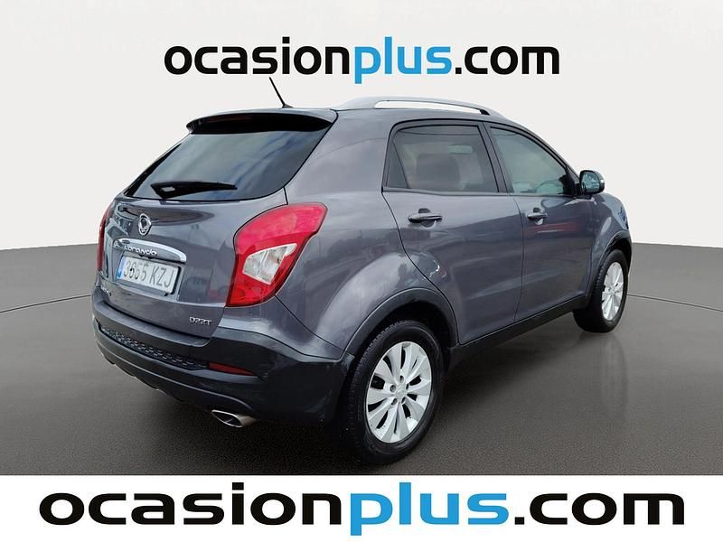 Usado SsangYong Korando 178 CV (130 kW) 2019 Gris SUV