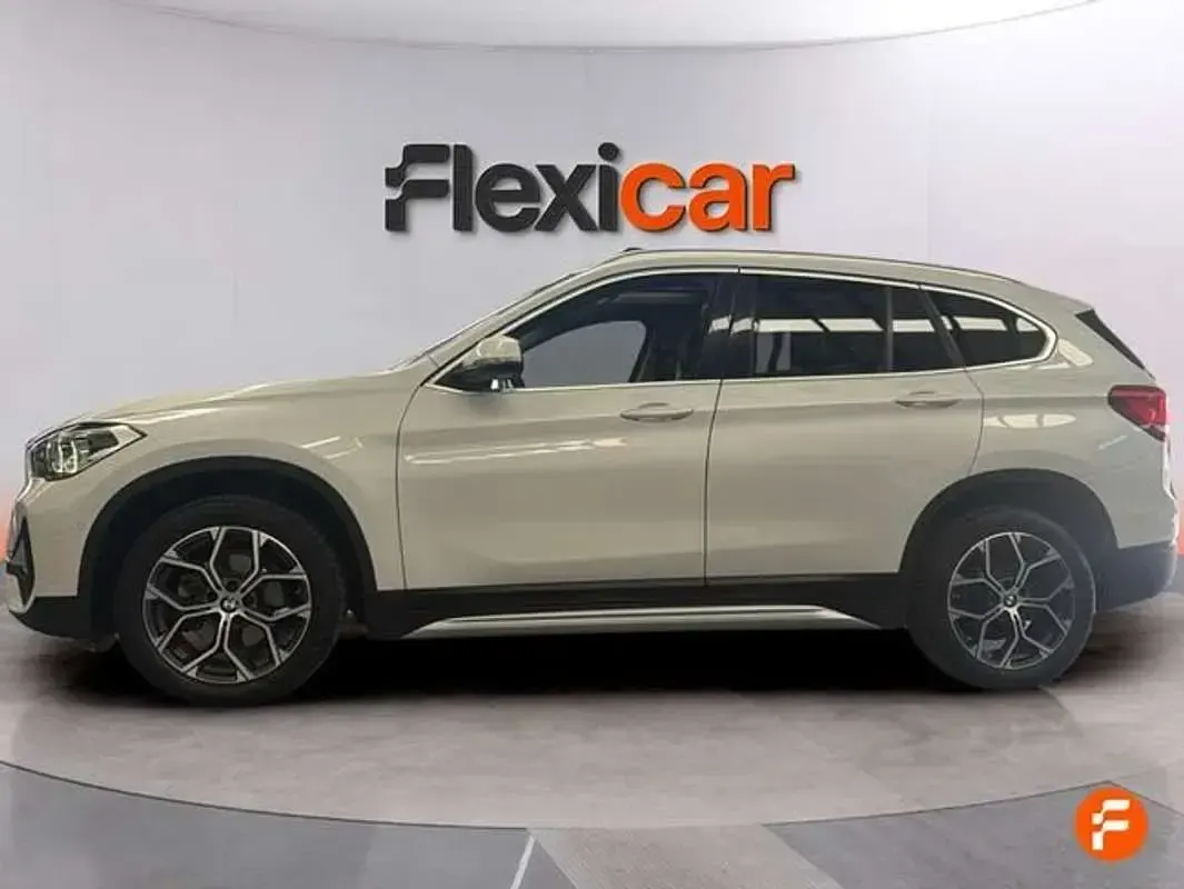 Usado BMW X1 150 CV (110 kW) 2022 Blanco SUV
