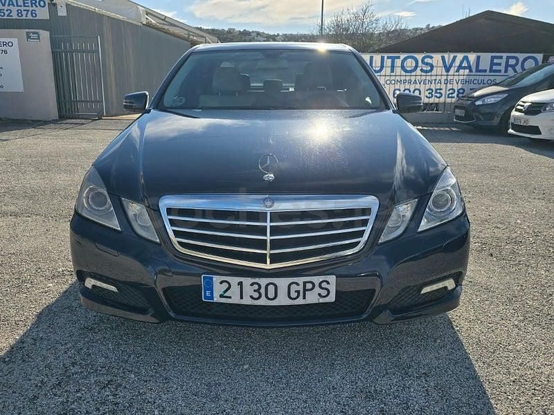 Usado Mercedes E250 Avantgarde 204 CV (150 kW) 2009 Azul Berlina