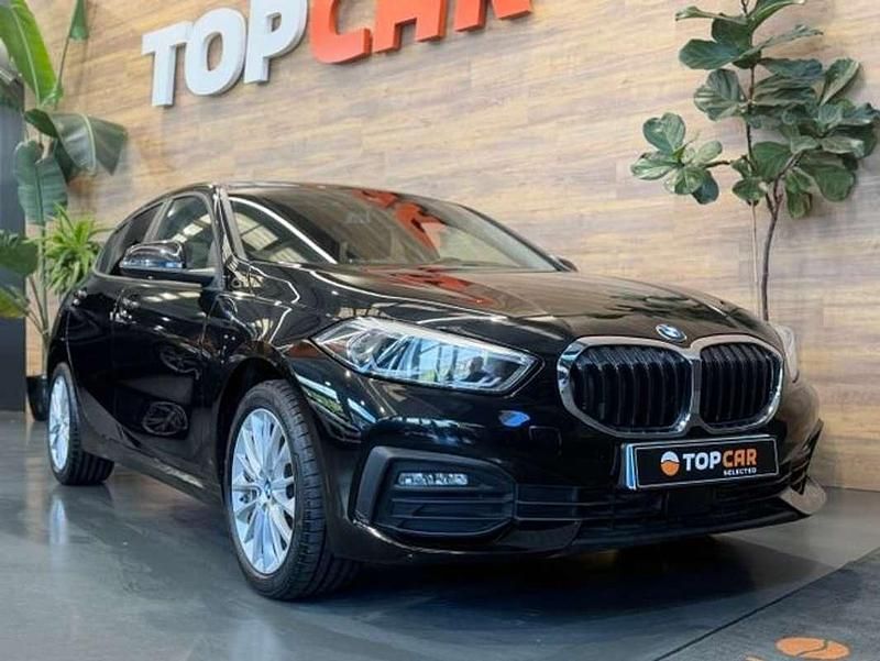Usado BMW 116 Comfort Edition 116 CV (85 kW) 2021 Negro Utilitario