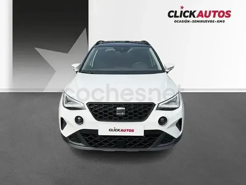 Usado Seat Arona Style 95 CV (69 kW) 2025 Blanco SUV