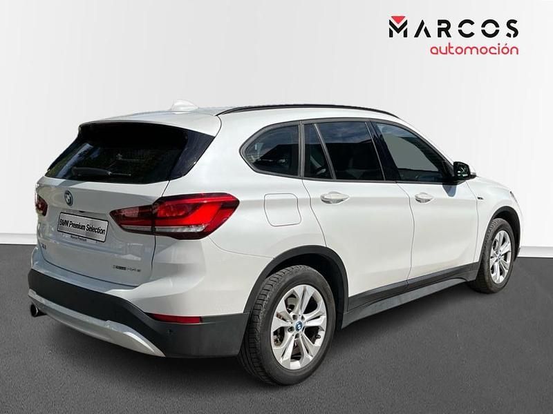 Usado BMW X1 Executive 220 CV (161 kW) 2021 Blanco SUV