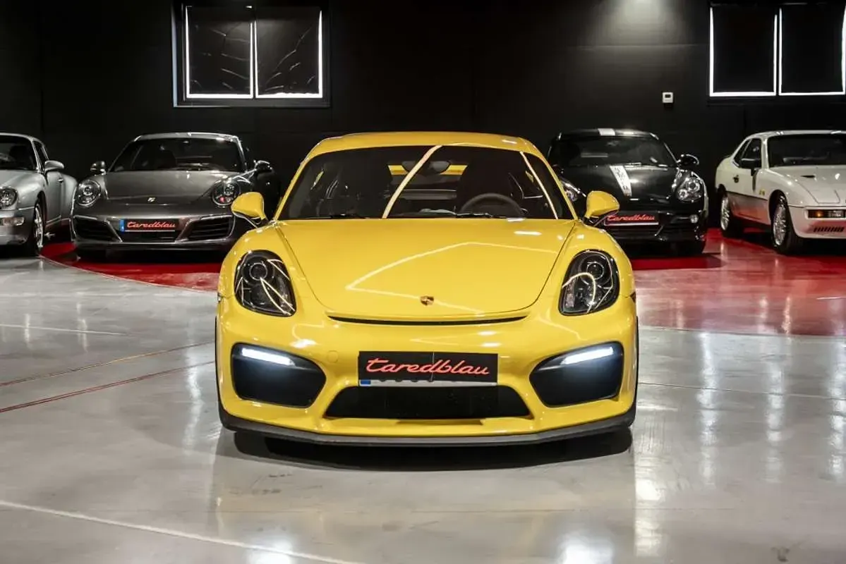 Usado Porsche Cayman GT4 385 CV (283 kW) 2016 Amarillo Coupe