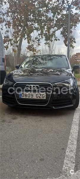 Negro Usado 2010 Audi A1 Ambition Berlina | 5000 € (Buen precio) - Imagen 1/4