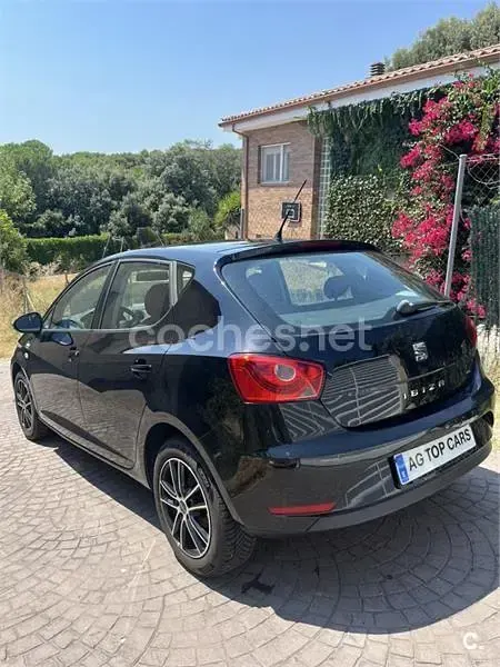Usado Seat Ibiza Style 105 CV (77 kW) 2014 Negro Berlina