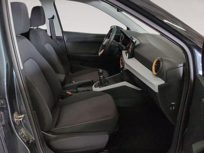 Usado Seat Arona Style 115 CV (84 kW) 2025 Gris SUV