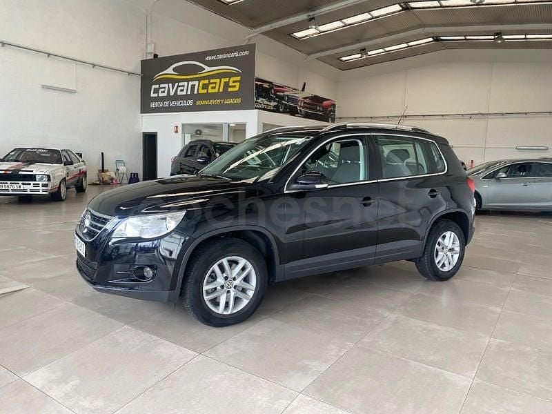 Negro Usado 2010 VW Tiguan SUV | 11.900 € (Precio justo) - Imagen 1/4