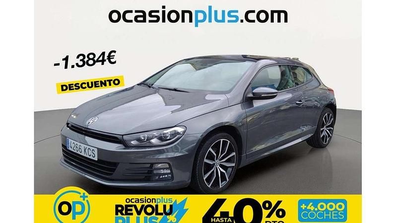 Usado VW Scirocco R-line 150 CV (110 kW) 2017 Gris Coupe