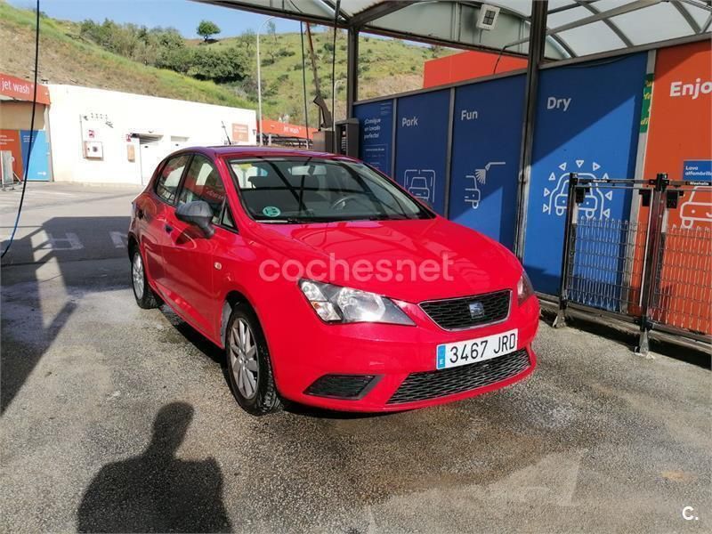 Rojo Usado 2016 Seat Ibiza Reference Berlina | 7500 € (Buen precio) - Imagen 1/4
