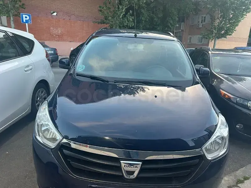 Usado Dacia Lodgy Ambiance 100 CV (73 kW) 2016 Azul Monovolumen