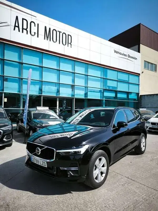 Usado Volvo XC60 Core 196 CV (144 kW) 2022 Negro SUV