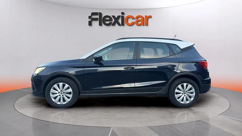 Usado Seat Arona Style 110 CV (80 kW) 2022 Azul SUV