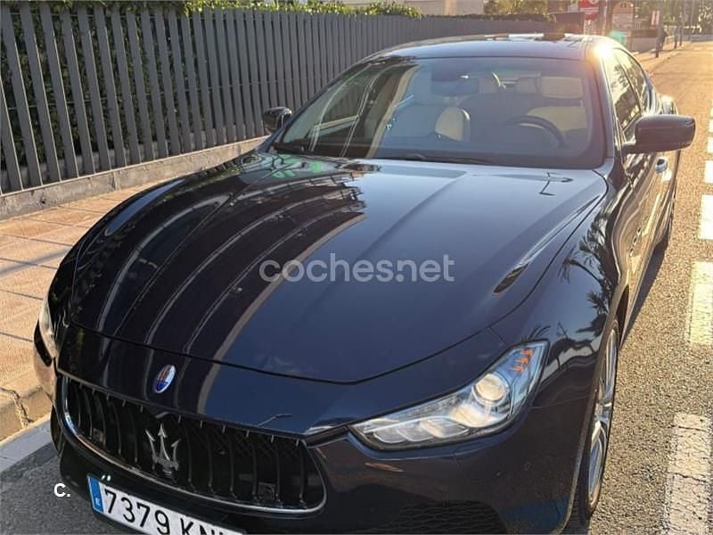 Negro Usado 2013 Maserati Ghibli Berlina | 30.800 € (Precio justo) - Imagen 1/4