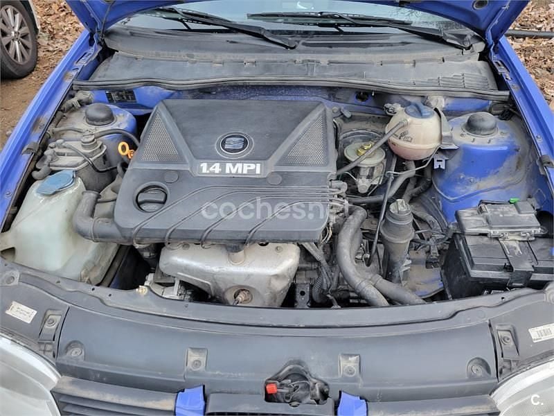 Brugt Seat Ibiza Stella 60 HK (44 kW) 2000 Blå Hatchback