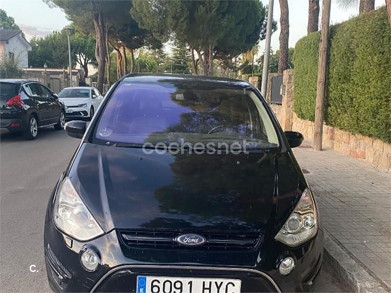 Negro Usado 2014 Ford S-MAX Titanium Monovolumen | 6400 € (Buen precio) - Imagen 1/4