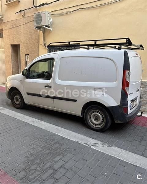 Usado Renault Kangoo 90 CV (66 kW) 2016 Blanco Monovolumen