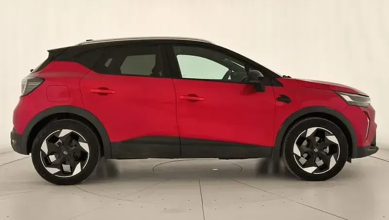 Usado Renault Captur Techno 100 CV (73 kW) 2025 Azul SUV