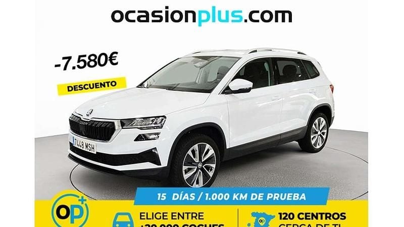Usado Skoda Karoq Ambition 110 CV (80 kW) 2024 Blanco SUV