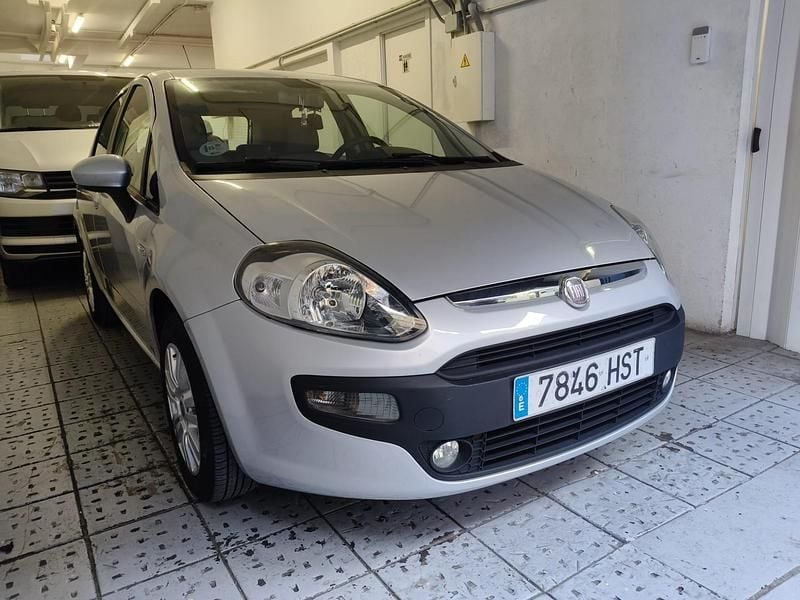 Używany Fiat Punto Evo Dynamic 95 KM (69 kW) 2012 Szary Hatchback