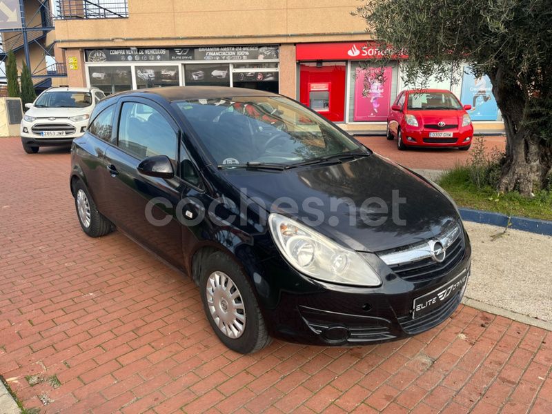 Negro Usado 2010 Opel Corsa Berlina | 4490 € (Buen precio) - Imagen 1/4