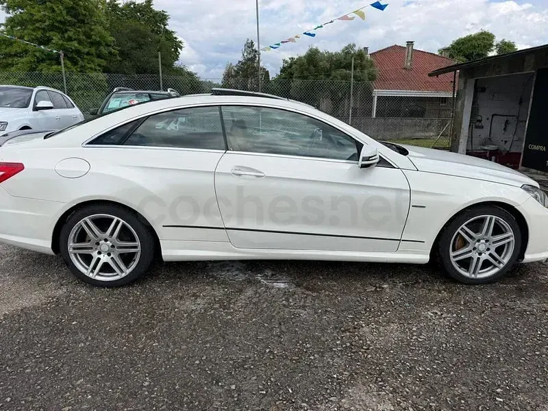 Usado Mercedes E350 Elegance 292 CV (214 kW) 2010 Blanco Coupe