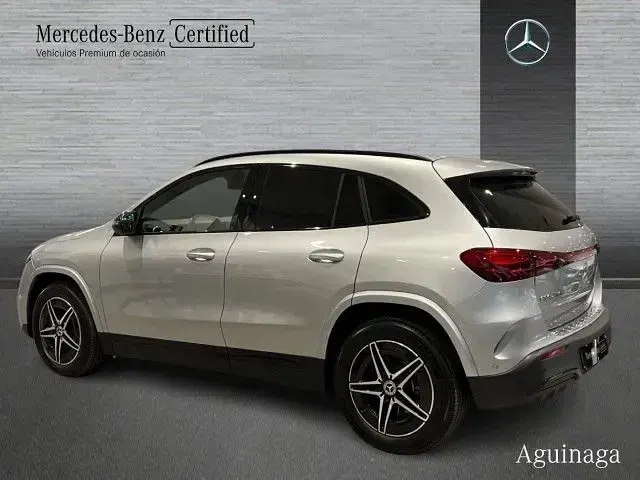Usado Mercedes EQA250 139 kW (190 CV) 2025 Plata hightech SUV