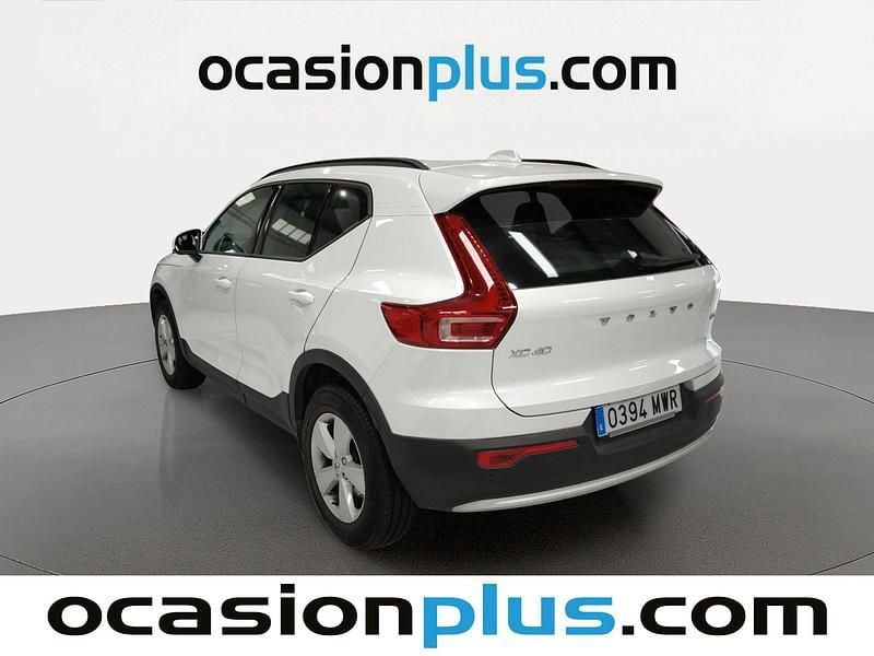 Usado Volvo XC40 163 CV (119 kW) 2024 Blanco SUV
