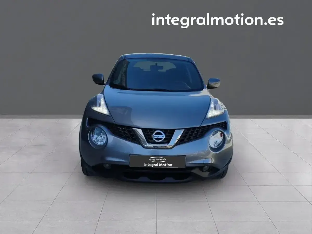 Usado Nissan Juke Visia 110 CV (80 kW) 2019 Gris SUV