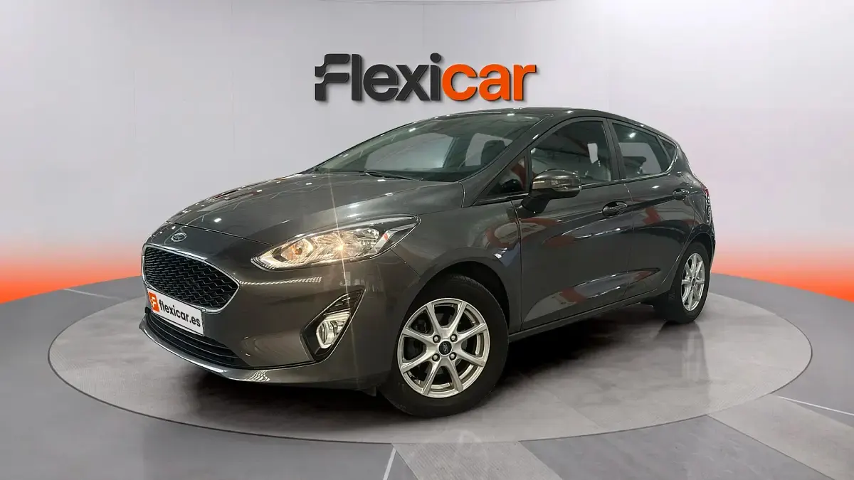 Usado Ford Fiesta Active 101 CV (74 kW) 2019 Gris Utilitario