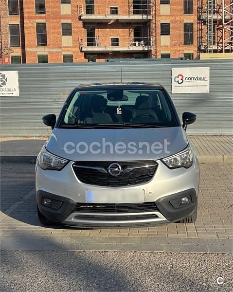 Gris / plata Usado 2019 Opel Crossland X Design Edition SUV | 9799 € (Buen precio) - Imagen 1/4