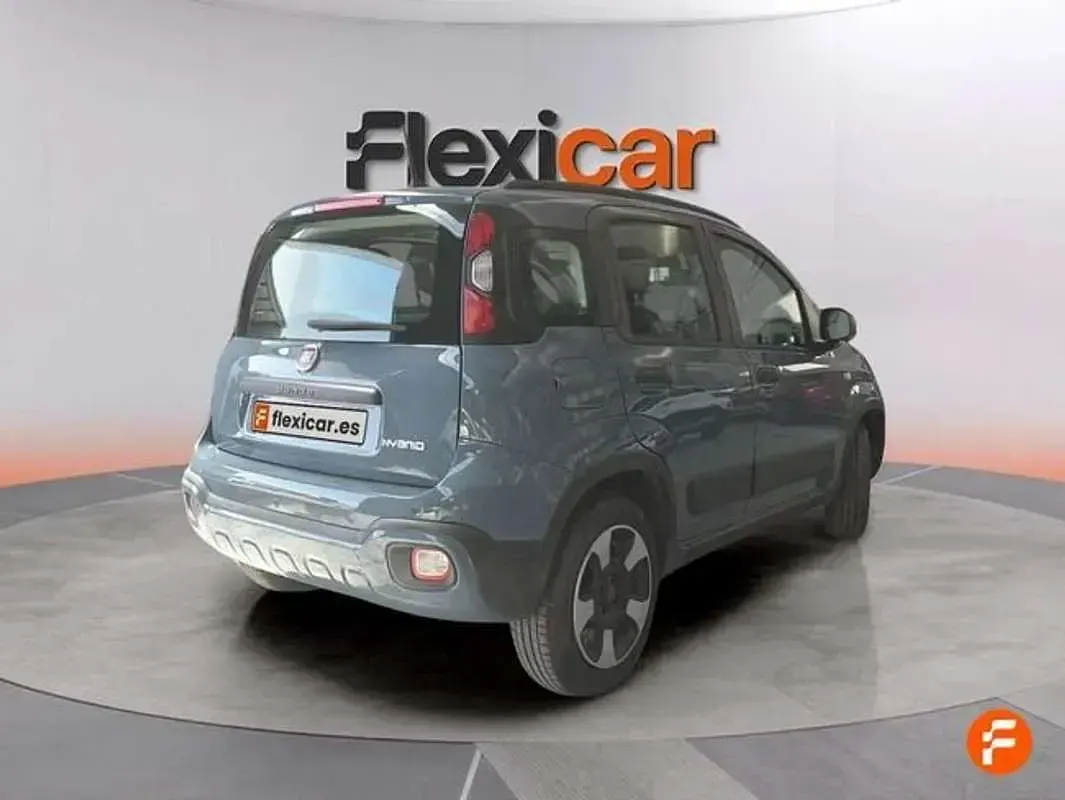 Usado Fiat Panda Cross Cross 71 CV (52 kW) 2021 Gris Utilitario