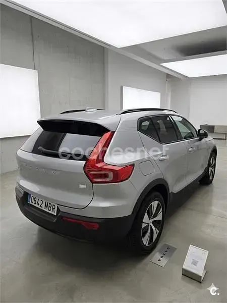 Usado Volvo XC40 Plus 262 CV (192 kW) 2022 Blanco SUV