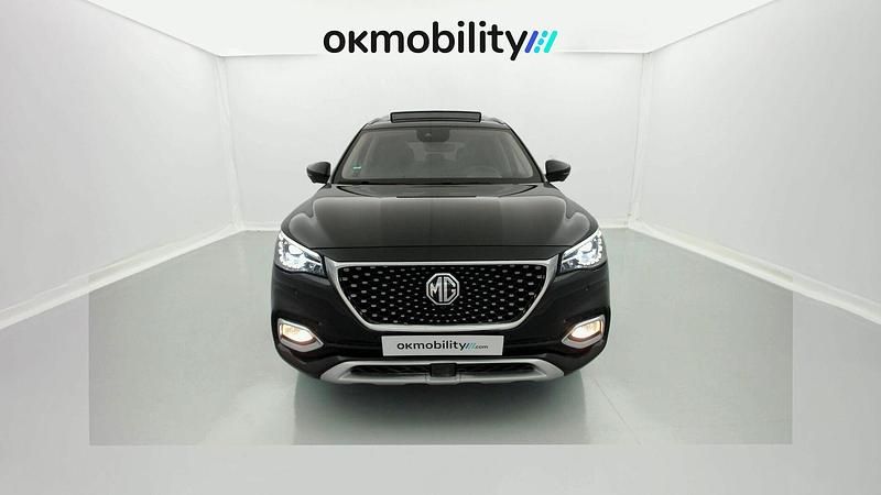 Käytetty MG HS Luxury 162 HP (119 kW) 2023 Musta Katumaasturi