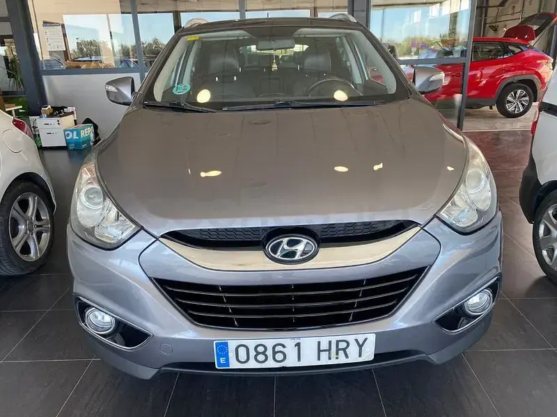 Usado Hyundai ix35 135 CV (99 kW) 2013 Gris / plata SUV