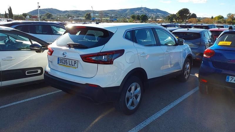 Usado Nissan Qashqai Acenta 116 CV (85 kW) 2020 Blanco SUV
