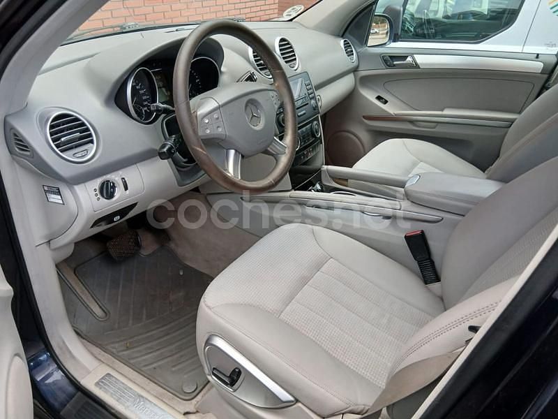 Usado Mercedes ML280 190 CV (139 kW) 2007 Azul SUV