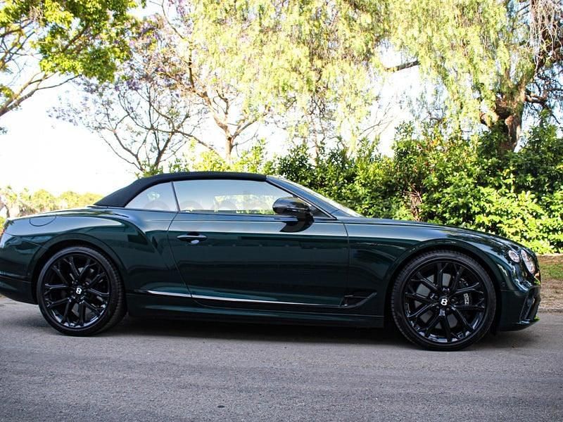 Usado Bentley Continental GT Convertible 550 CV (404 kW) 2023 Verde Descapotable