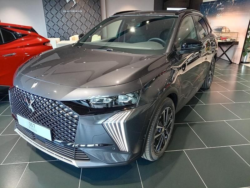 Gris Nuevo 2025 DS Automobiles DS4 | 52.500 € - Imagen 1/1