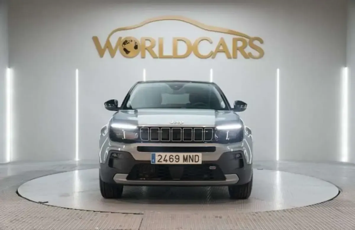 Usado Jeep Avenger Summit 101 CV (74 kW) 2024 Gris SUV