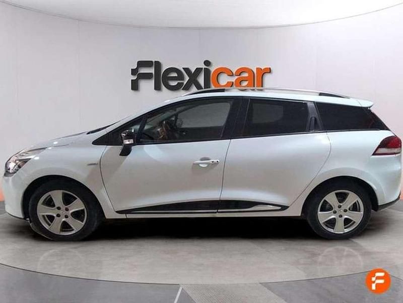 Usado Renault Clio IV LIMITED 73 CV (53 kW) 2016 Blanco Utilitario