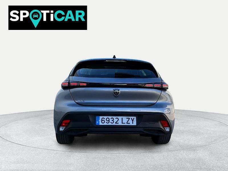 Usado Peugeot 308 Active 110 CV (80 kW) 2022 Gris Berlina
