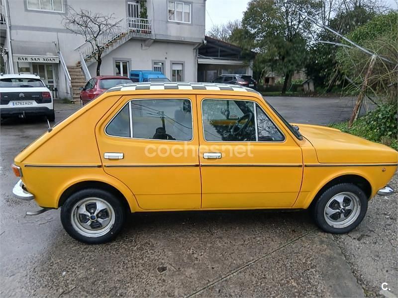 Usado Seat Ronda 63 CV (46 kW) 1982 Amarillo Utilitario