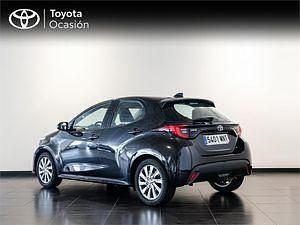 Usado Toyota Yaris Hybrid Active 116 CV (85 kW) 2024 Negro
