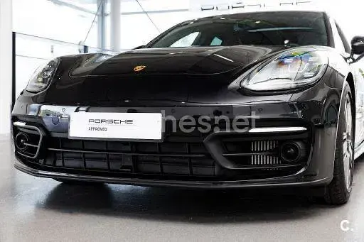 Usado Porsche Panamera 4 E-Hybrid Platinum Edition 462 CV (339 kW) 2023 Gris / plata Utilitario
