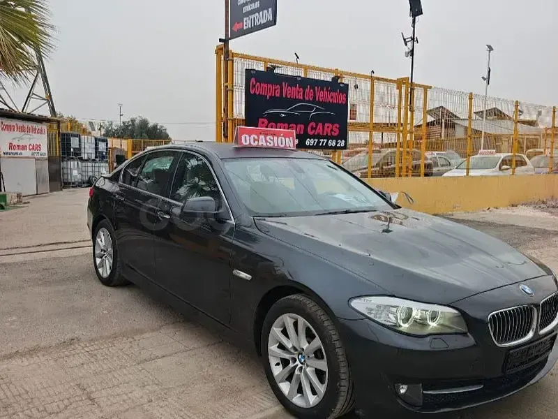 Usado BMW 525 Comfort Edition 204 CV (150 kW) 2011 Gris / plata Berlina