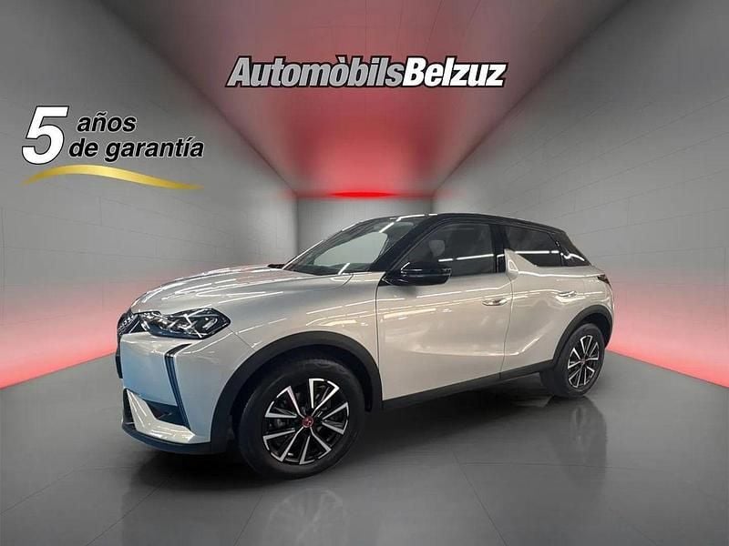 Gris Usado 2024 DS Automobiles DS3 Crossback Performance SUV | 17.990 € - Imagen 1/4